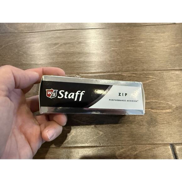 Wilson Staff Zip Higher Spin Unmatched Soft Feel 3 Pack Golf Balls New - Picture 3 of 6